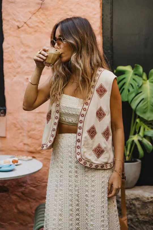 Summer Embroidery Vest Coat